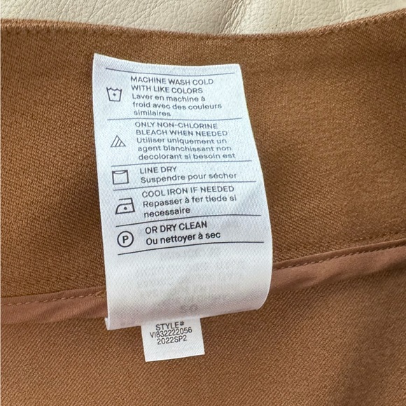 Vince Women's Kick Flare Crop Pants - Picture 17 of 17